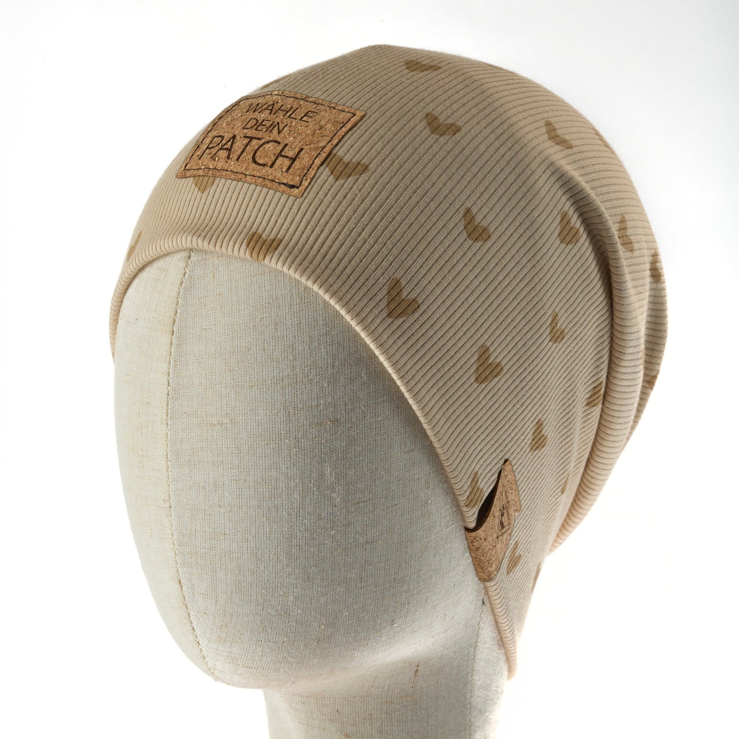 leichte Long-Beanie • Herzen beige
